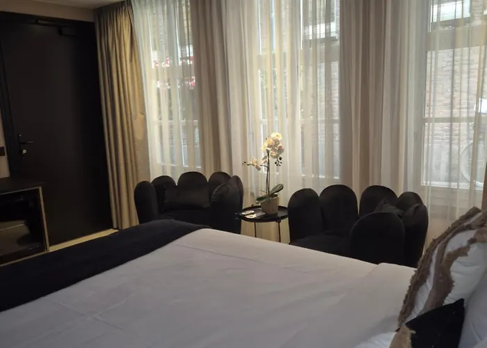 Broer & Zus Hotel Haga